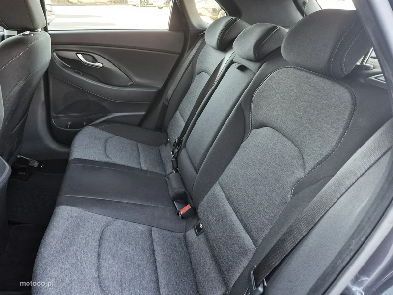 Hyundai i30 19