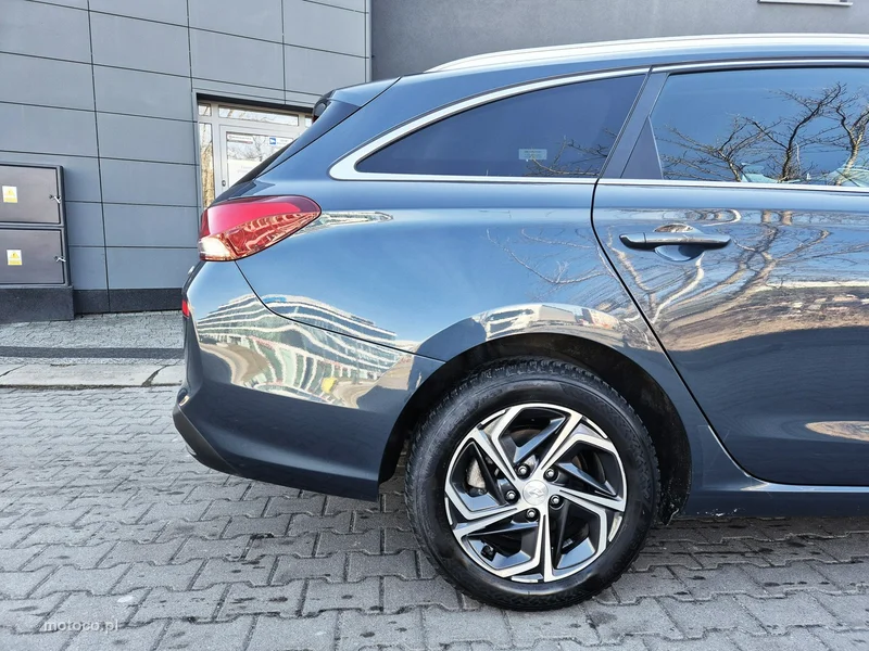 Hyundai i30 9
