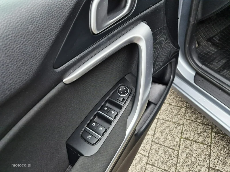 Kia Nowy Ceed 11