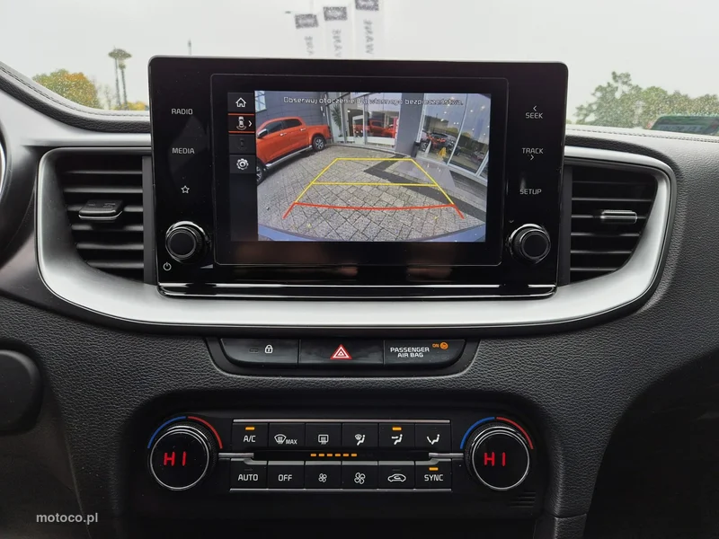 Kia Nowy Ceed 21