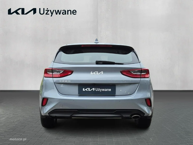 Kia Nowy Ceed 4
