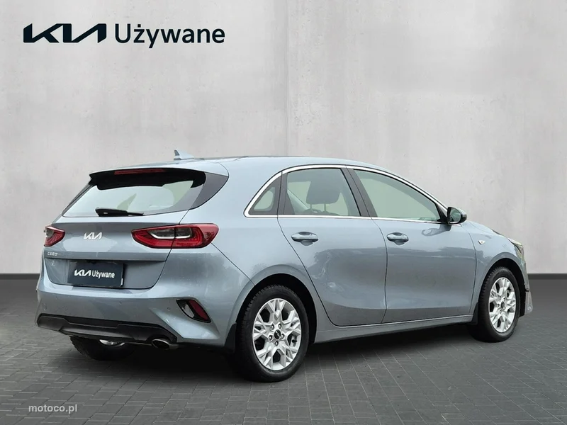 Kia Nowy Ceed 5
