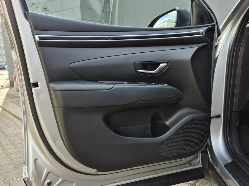 Hyundai TUCSON 11