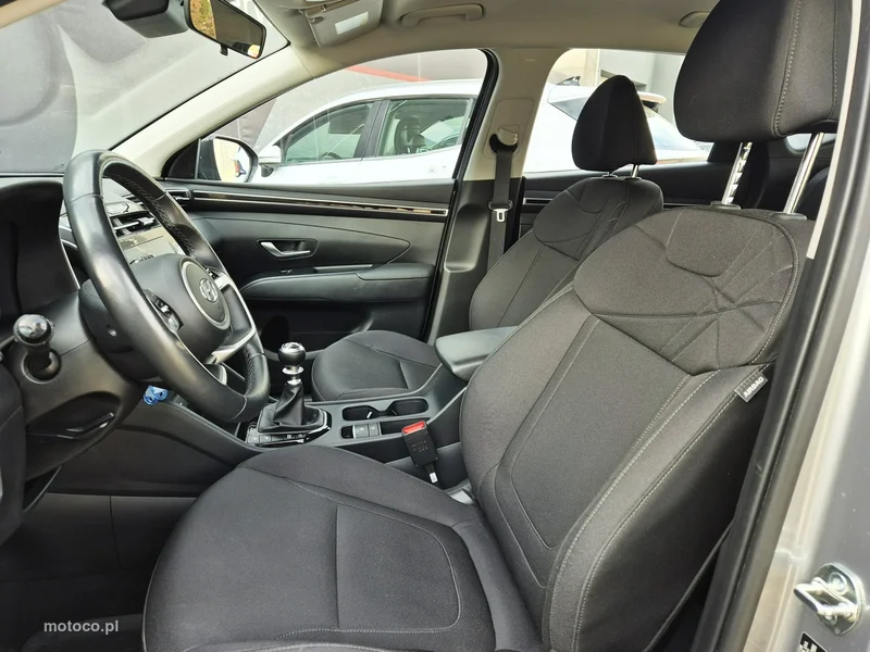 Hyundai TUCSON 10