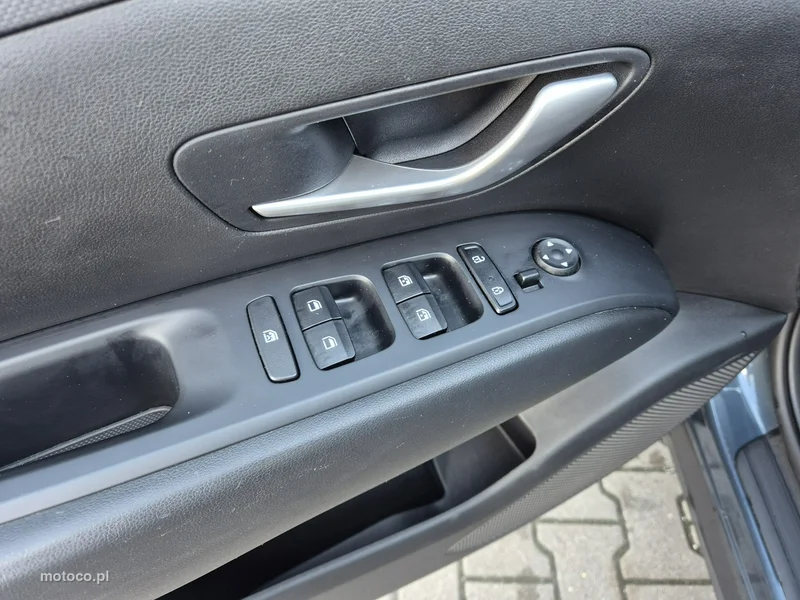 Hyundai TUCSON 12