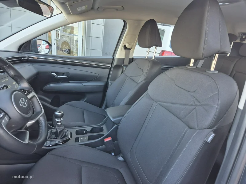 Hyundai TUCSON 10