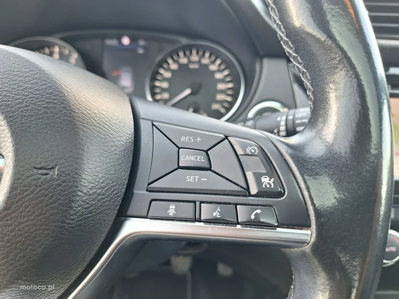 Nissan Qashqai 15