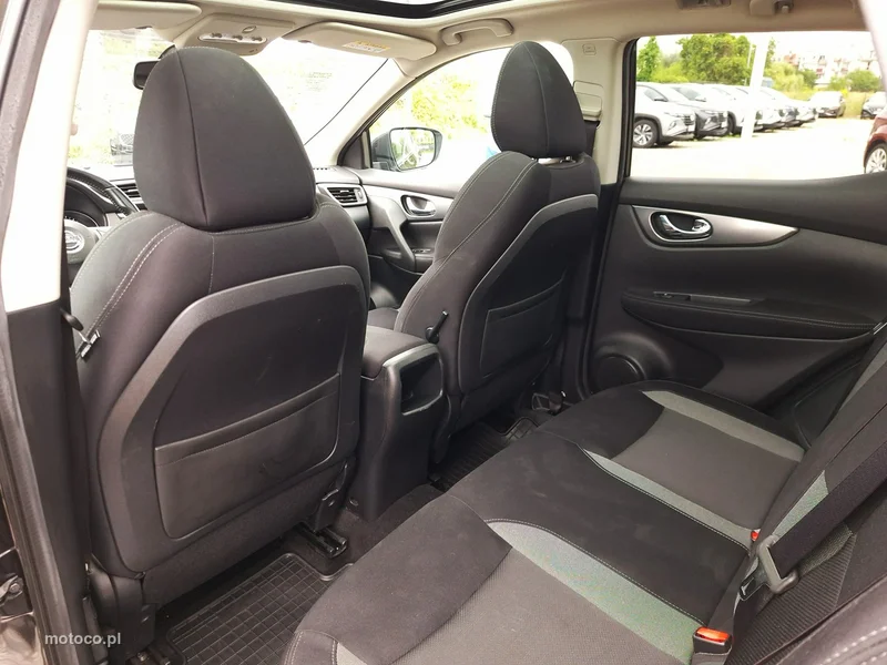 Nissan Qashqai 22
