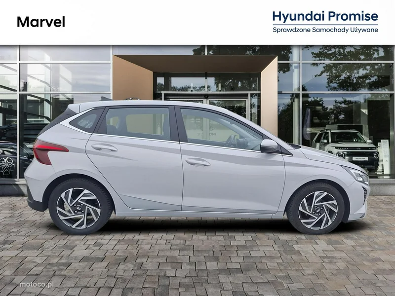 Hyundai i20 6