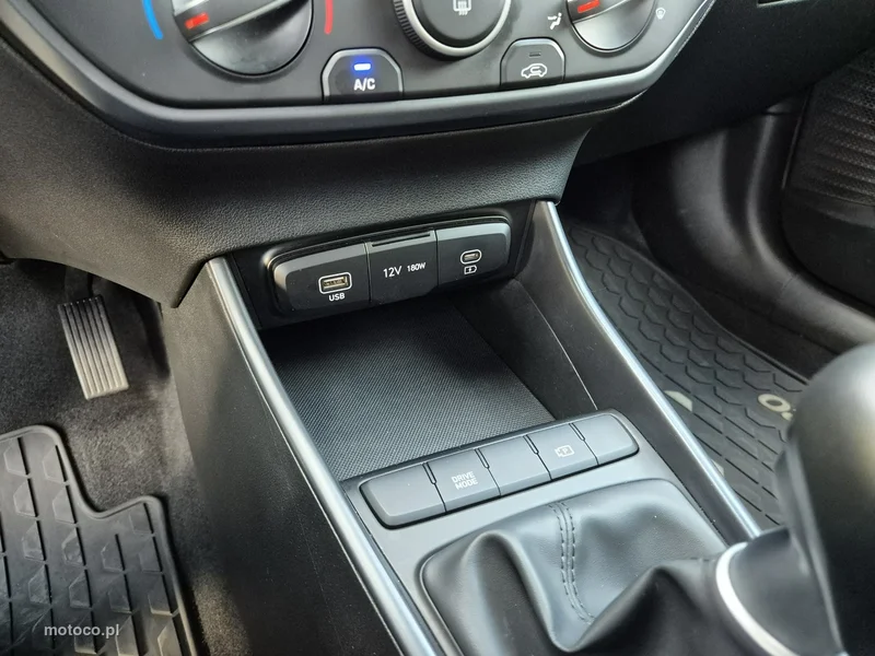 Hyundai i20 33