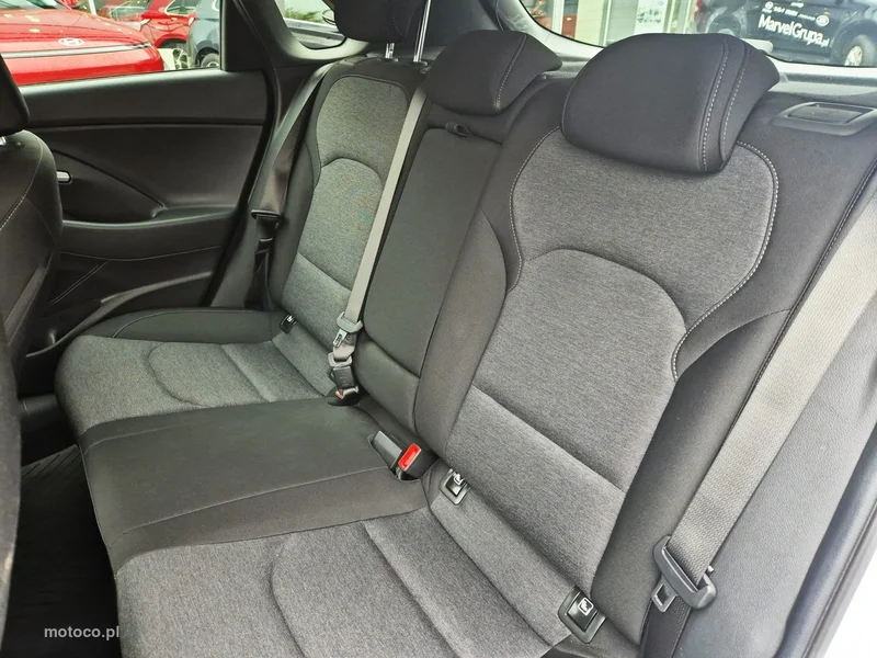 Hyundai i30 19