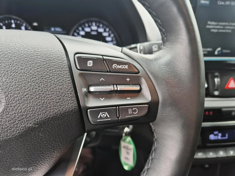 Hyundai i30 24