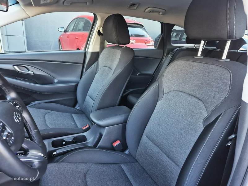 Hyundai i30 11