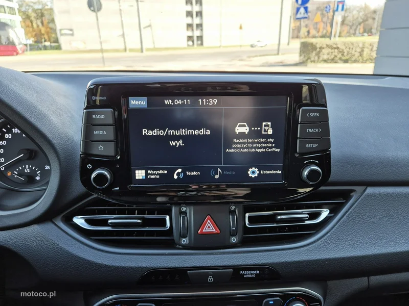 Hyundai i30 24