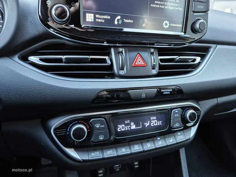 Hyundai i30 25