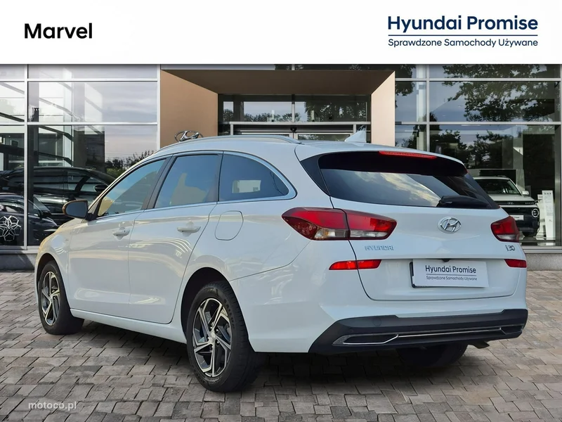 Hyundai i30 4