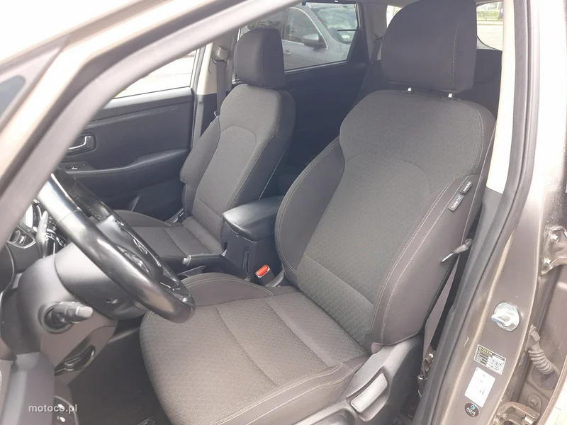 Kia Carens 11