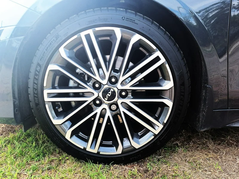 Kia Pro_cee'd 33