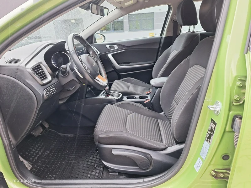 Kia XCeed 10