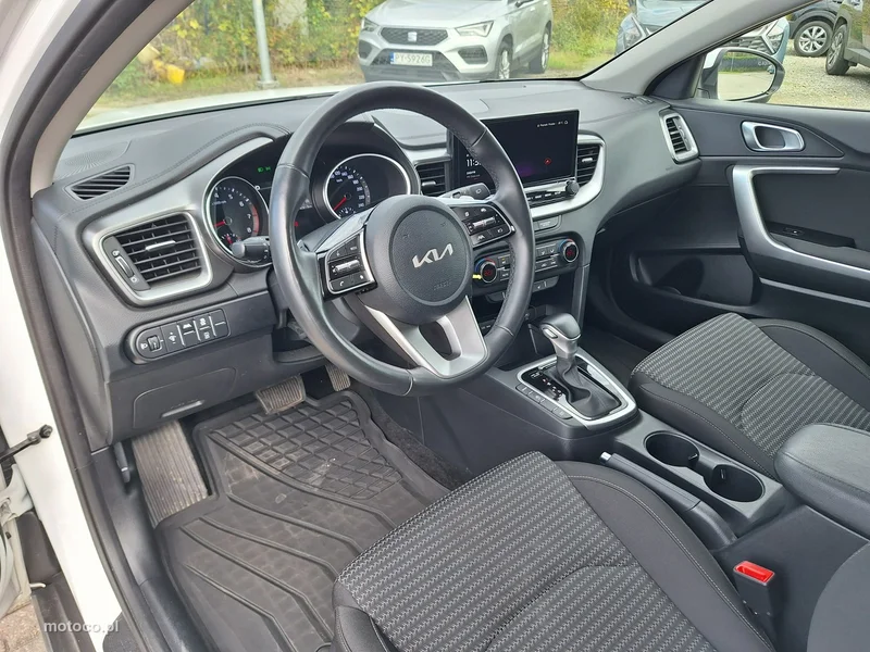 Kia XCeed 9