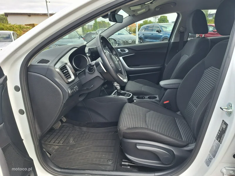 Kia XCeed 10