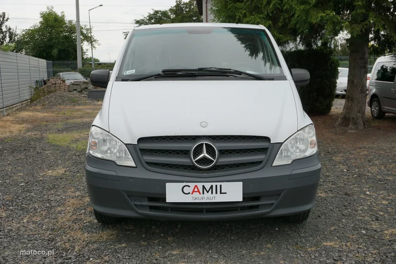Mercedes-Benz Vito 2