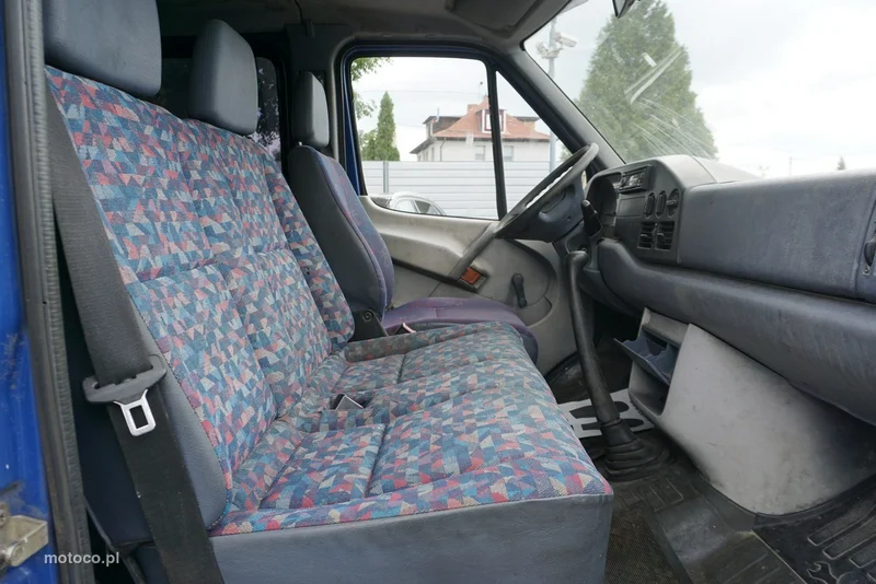 Mercedes-Benz Sprinter 9