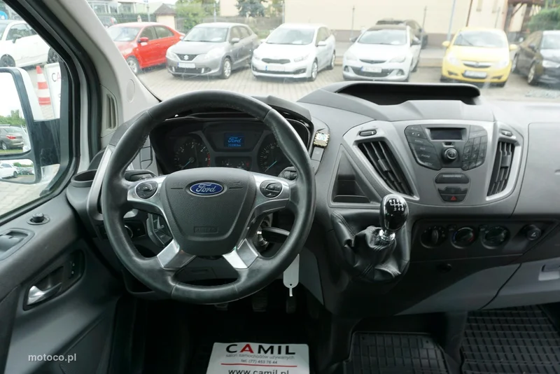 Ford Transit 16