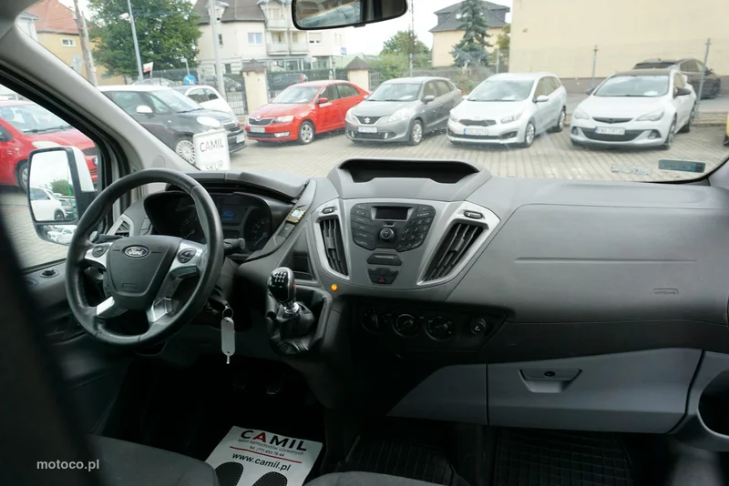 Ford Transit 18