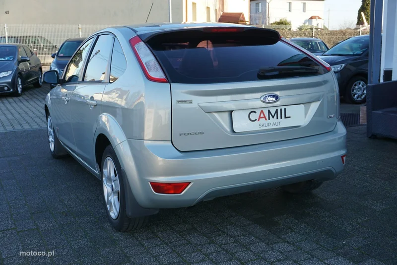Ford Focus II 7