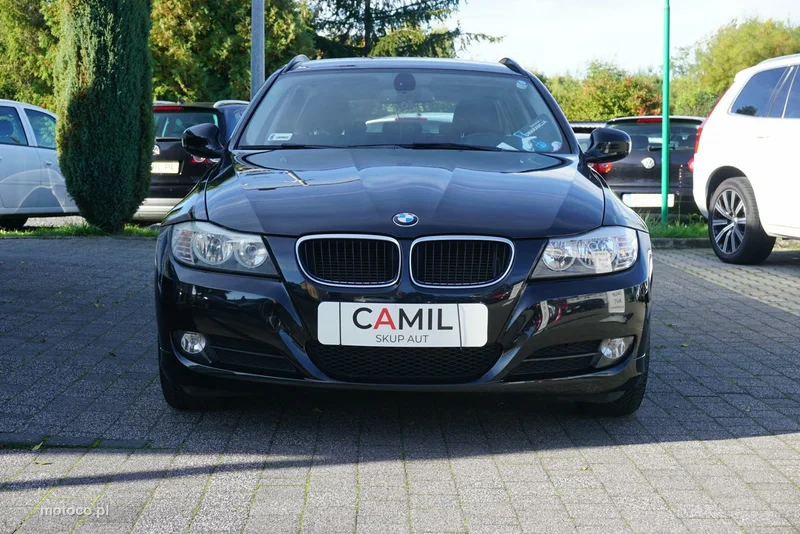 BMW Seria 3 E90 320 2