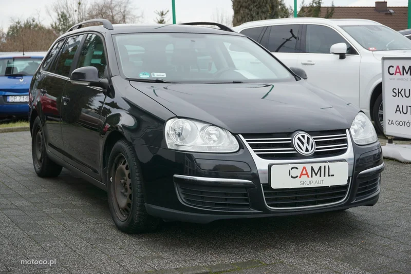 Volkswagen Golf VI 3