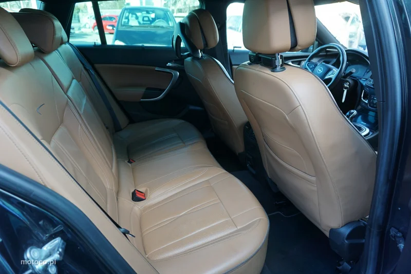 Opel Insignia A 26
