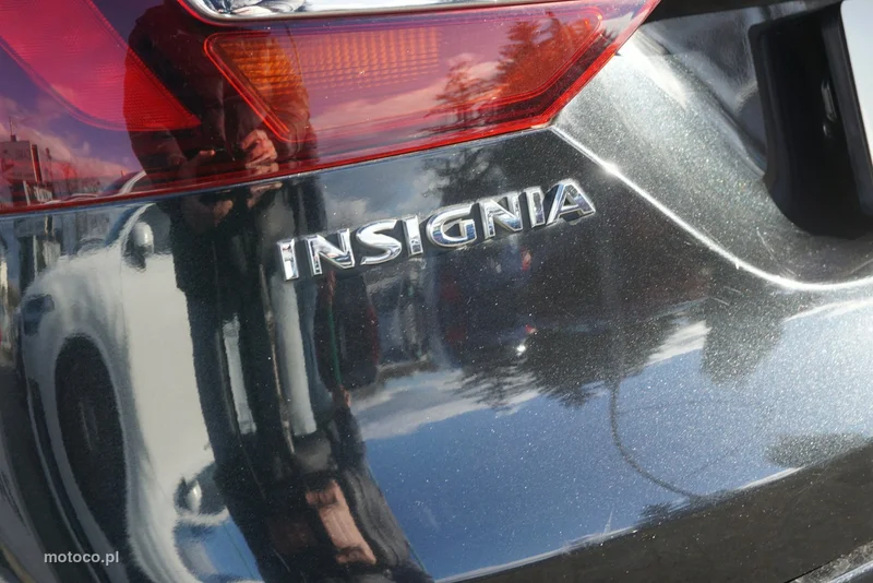 Opel Insignia A 9