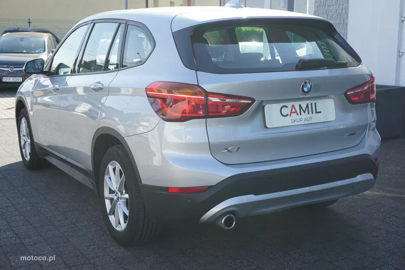 BMW X1 F48 7