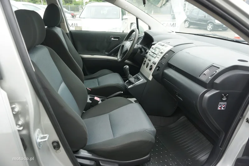 Toyota Corolla Verso 19