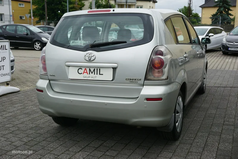 Toyota Corolla Verso 5