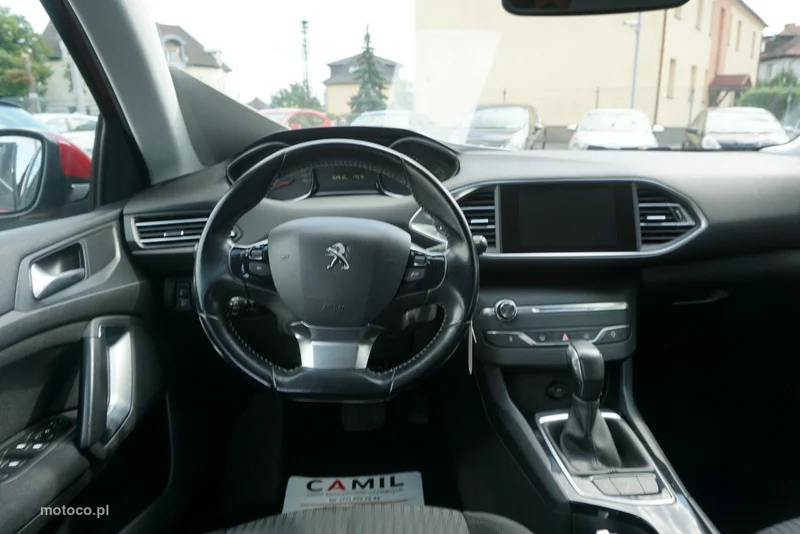 Peugeot 308 11