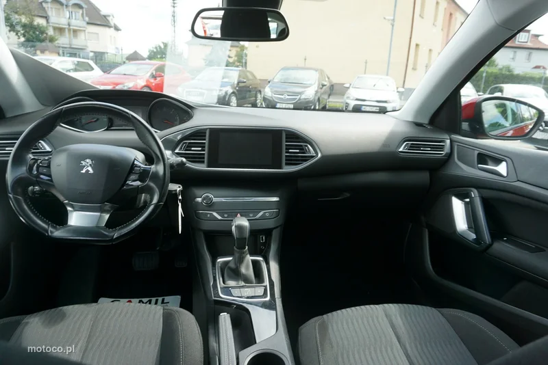 Peugeot 308 12