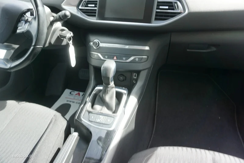 Peugeot 308 17