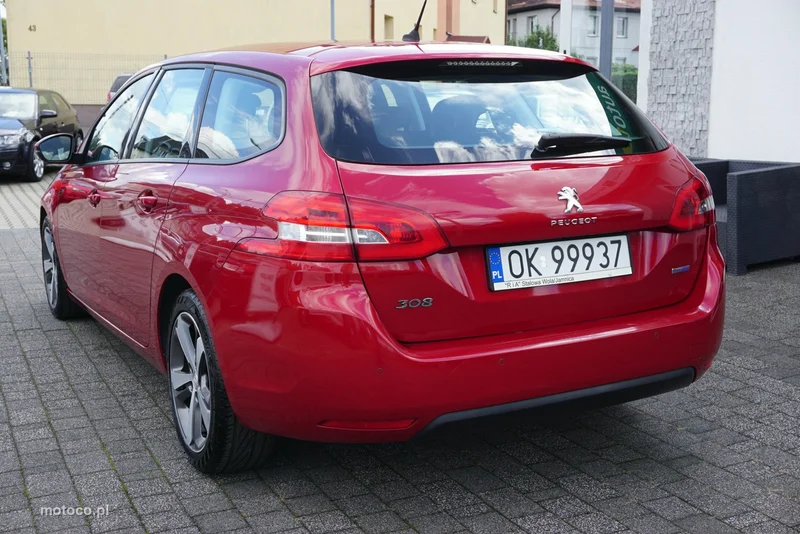 Peugeot 308 7