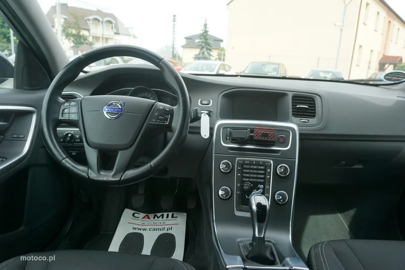 Volvo V60 13