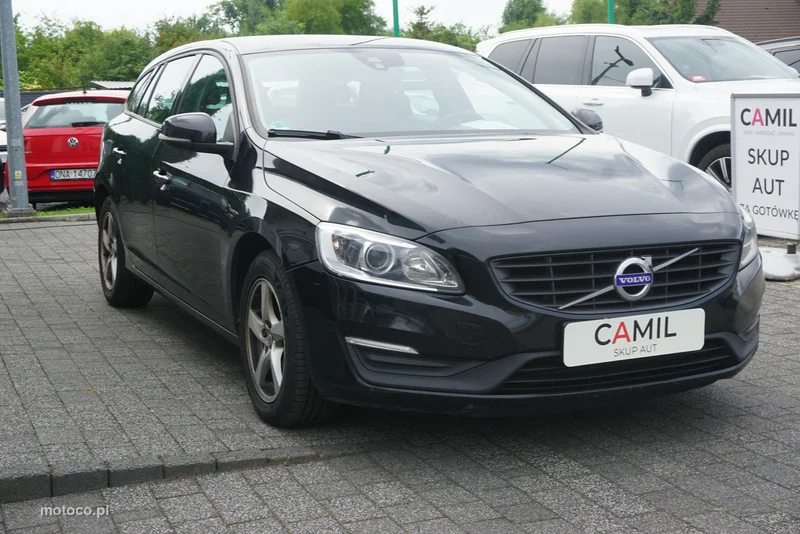 Volvo V60 4