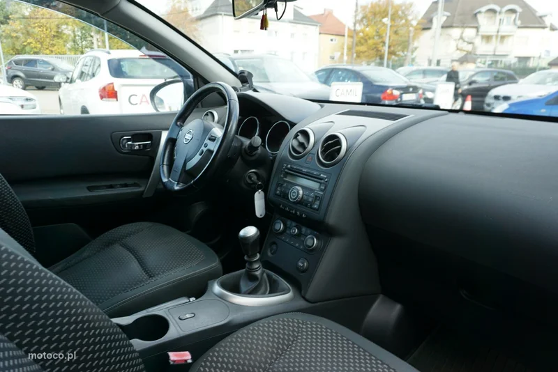 Nissan Qashqai 11