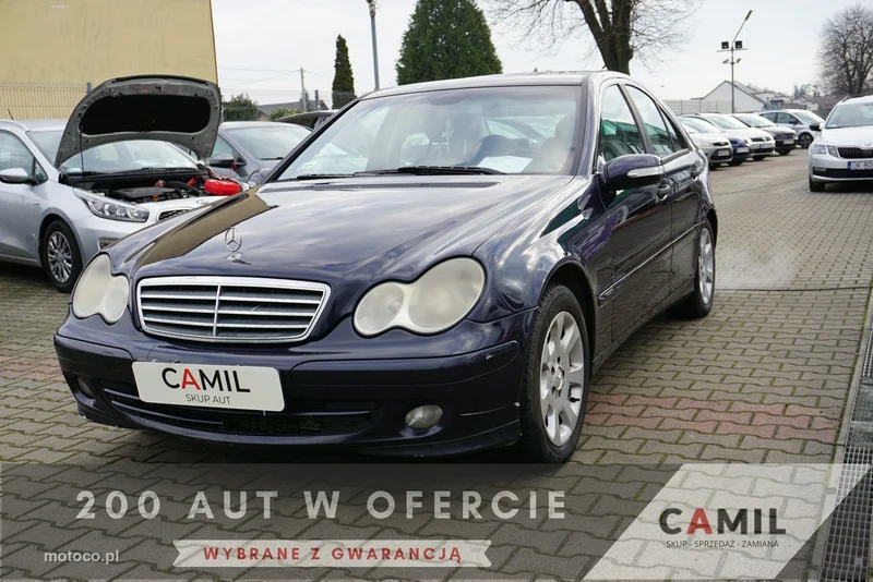 Mercedes-Benz Klasa C W203 C 220