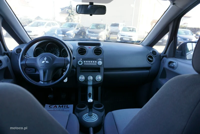 Mitsubishi Colt 13