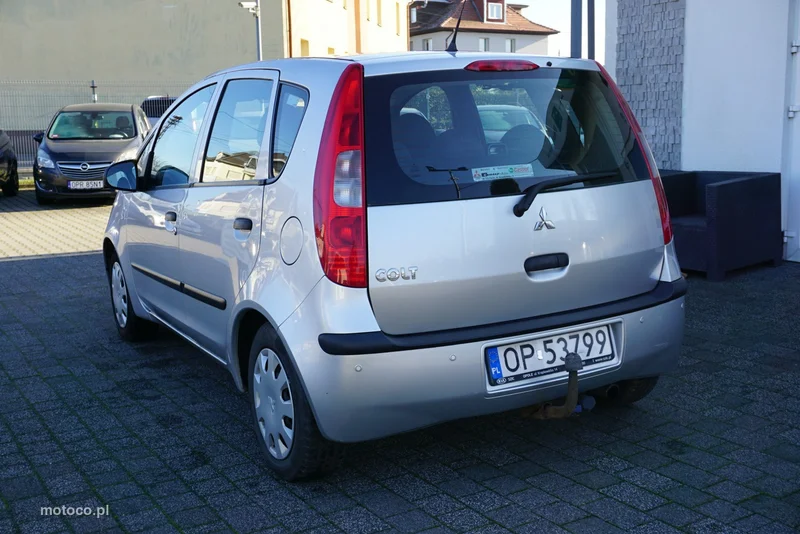 Mitsubishi Colt 7