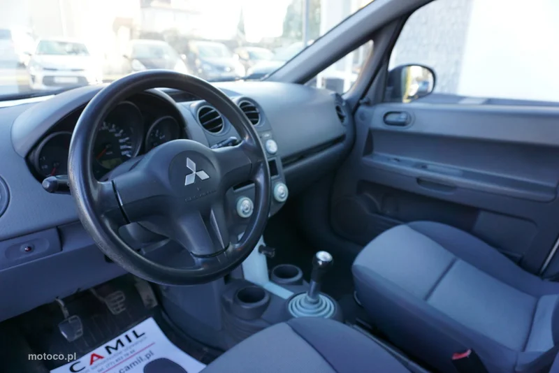 Mitsubishi Colt 10