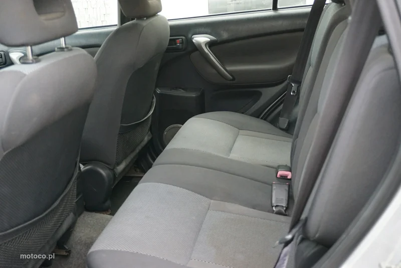 Toyota RAV 4 XA30 9