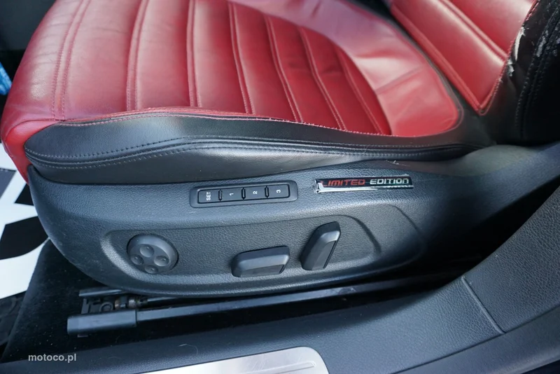 Volkswagen CC 11